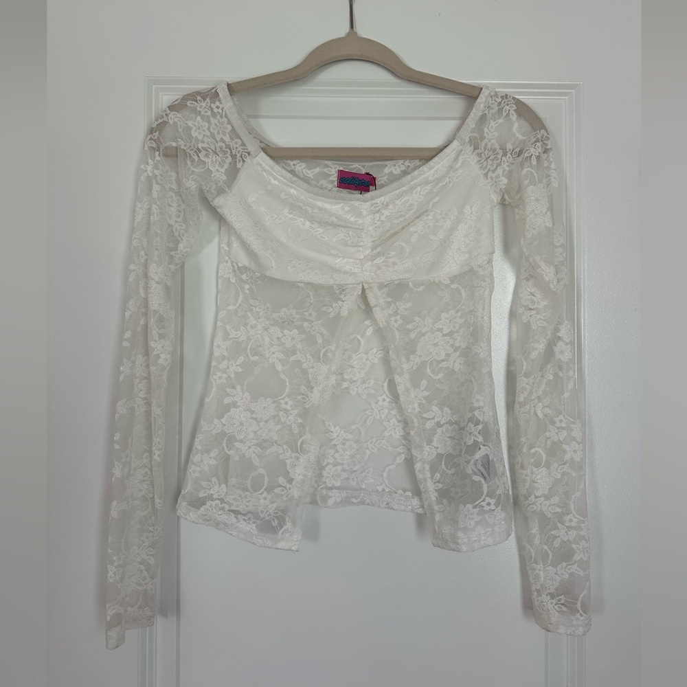 Edikted Ivory Lace Long Sleeve Blouse